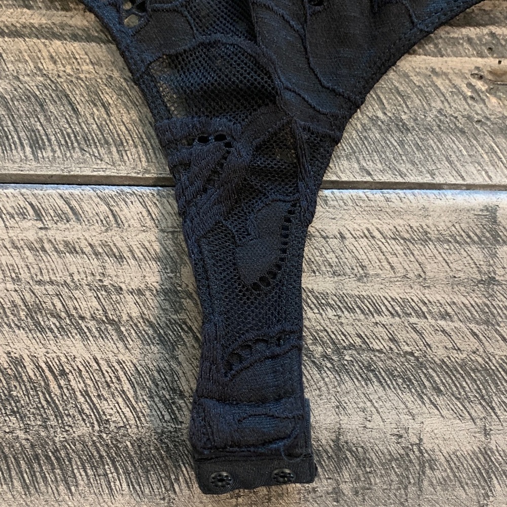 Guess Black Floral Lace Bodysuit - Picture 4 of 4